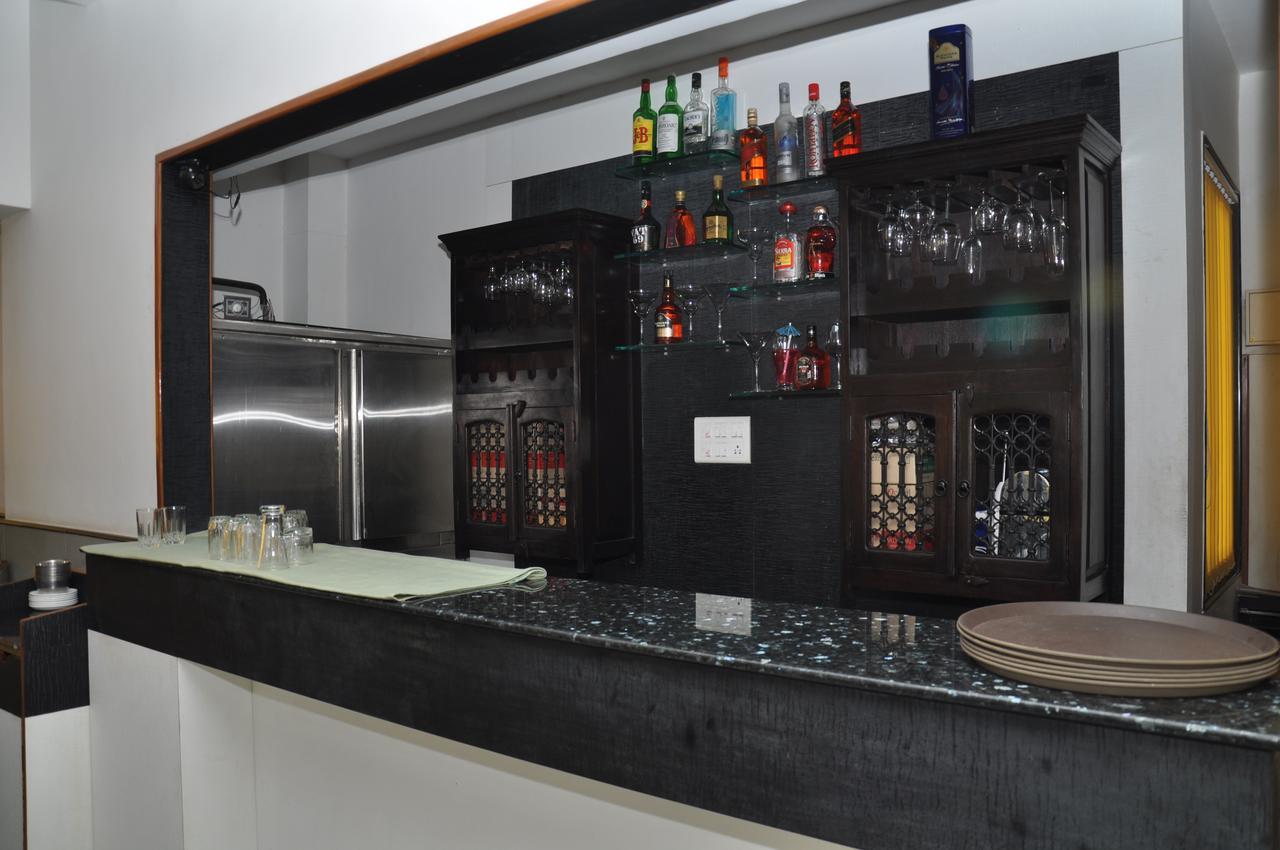 Excellency Inn Nashik Exterior foto